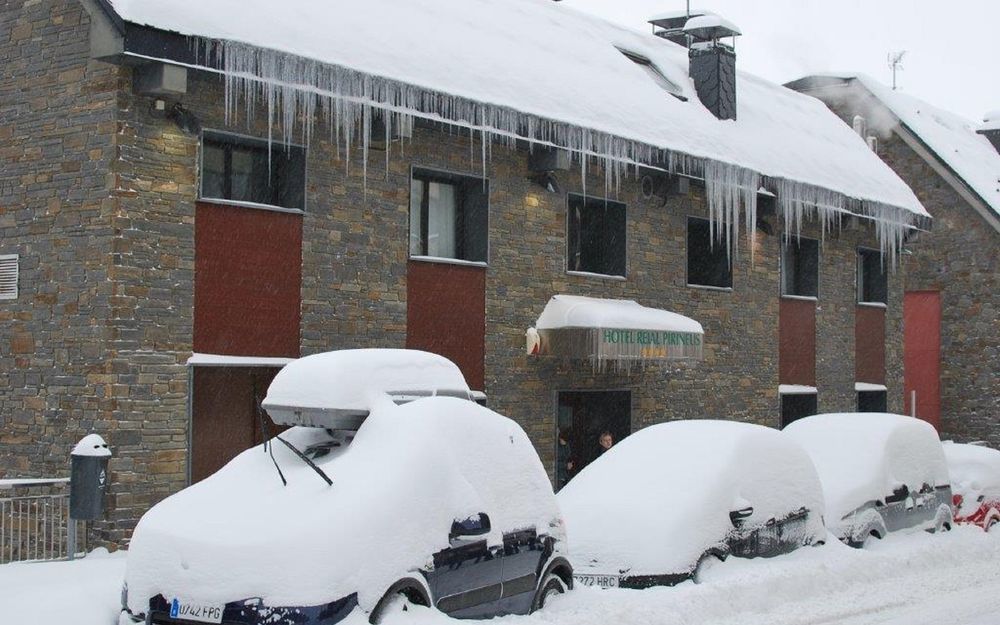Hotel Caribou 파스데라까사 외부 사진