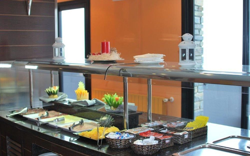 Hotel Caribou 파스데라까사 외부 사진