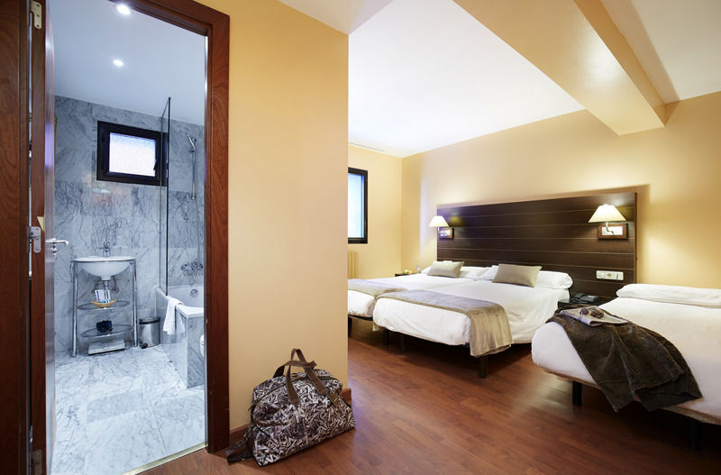 Hotel Caribou 파스데라까사 외부 사진
